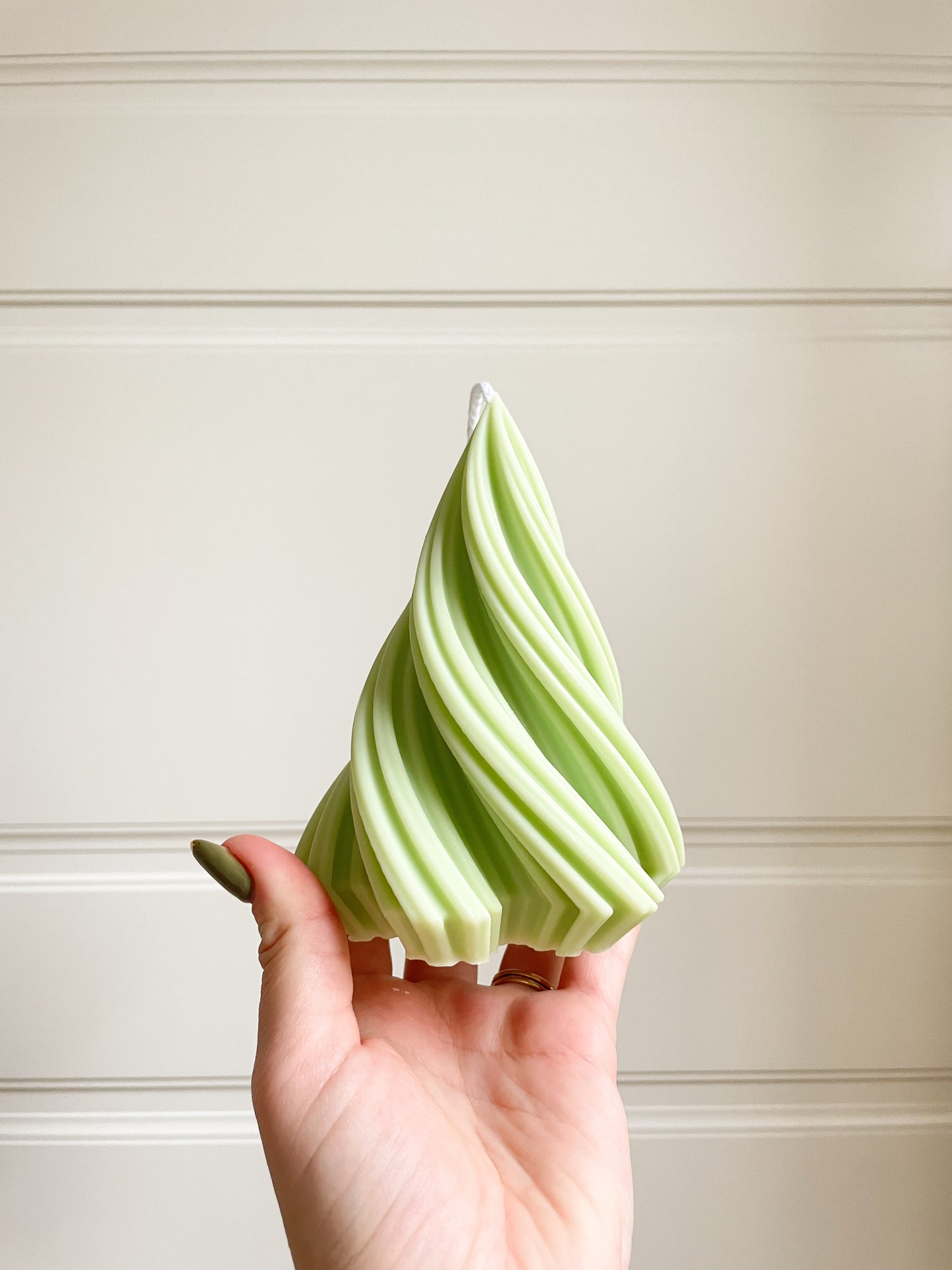 Twirling Christmas Tree Candle