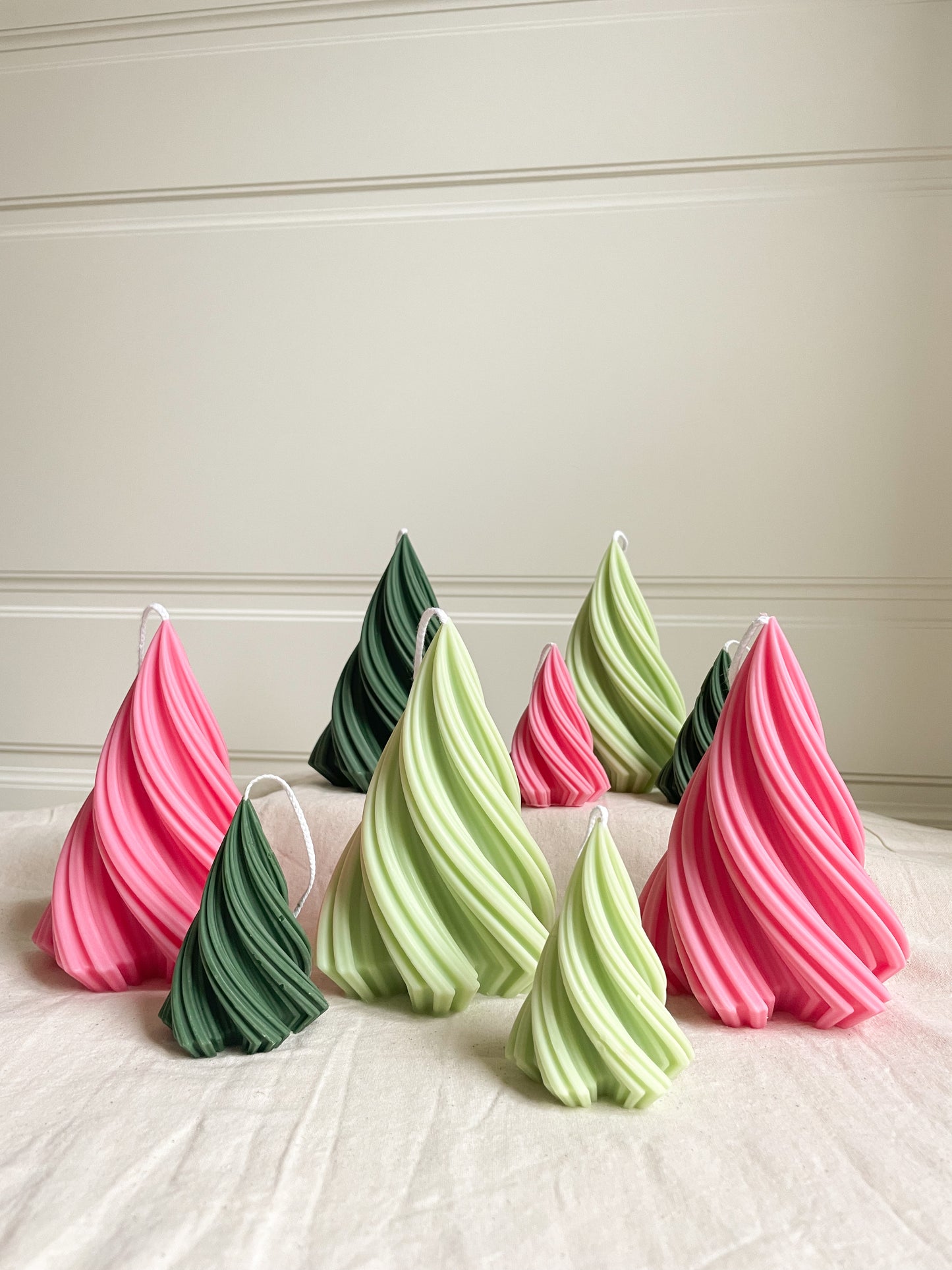 Small Twirling Christmas Tree Candle