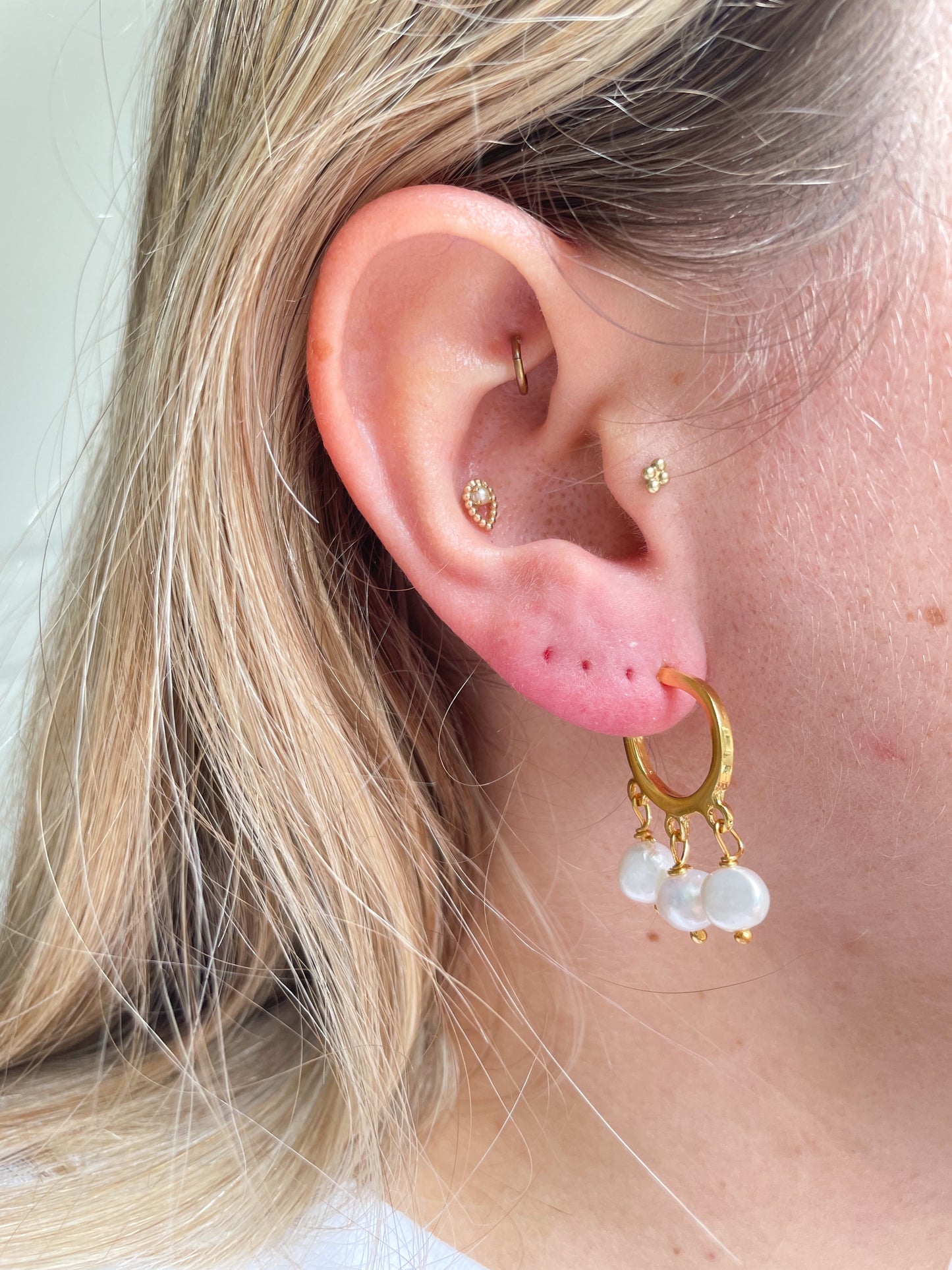 Tripple Pearl Earrings