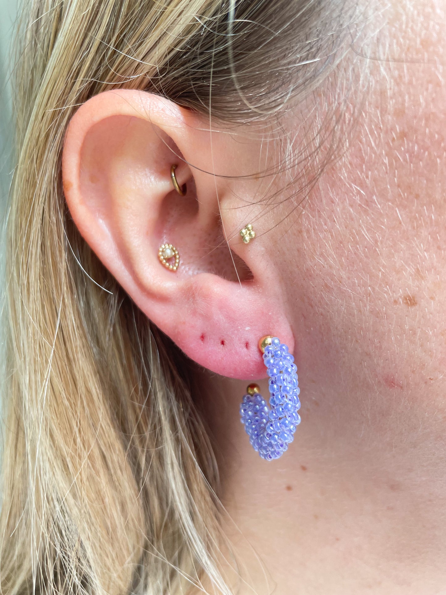 Hirta Hoops Earrings