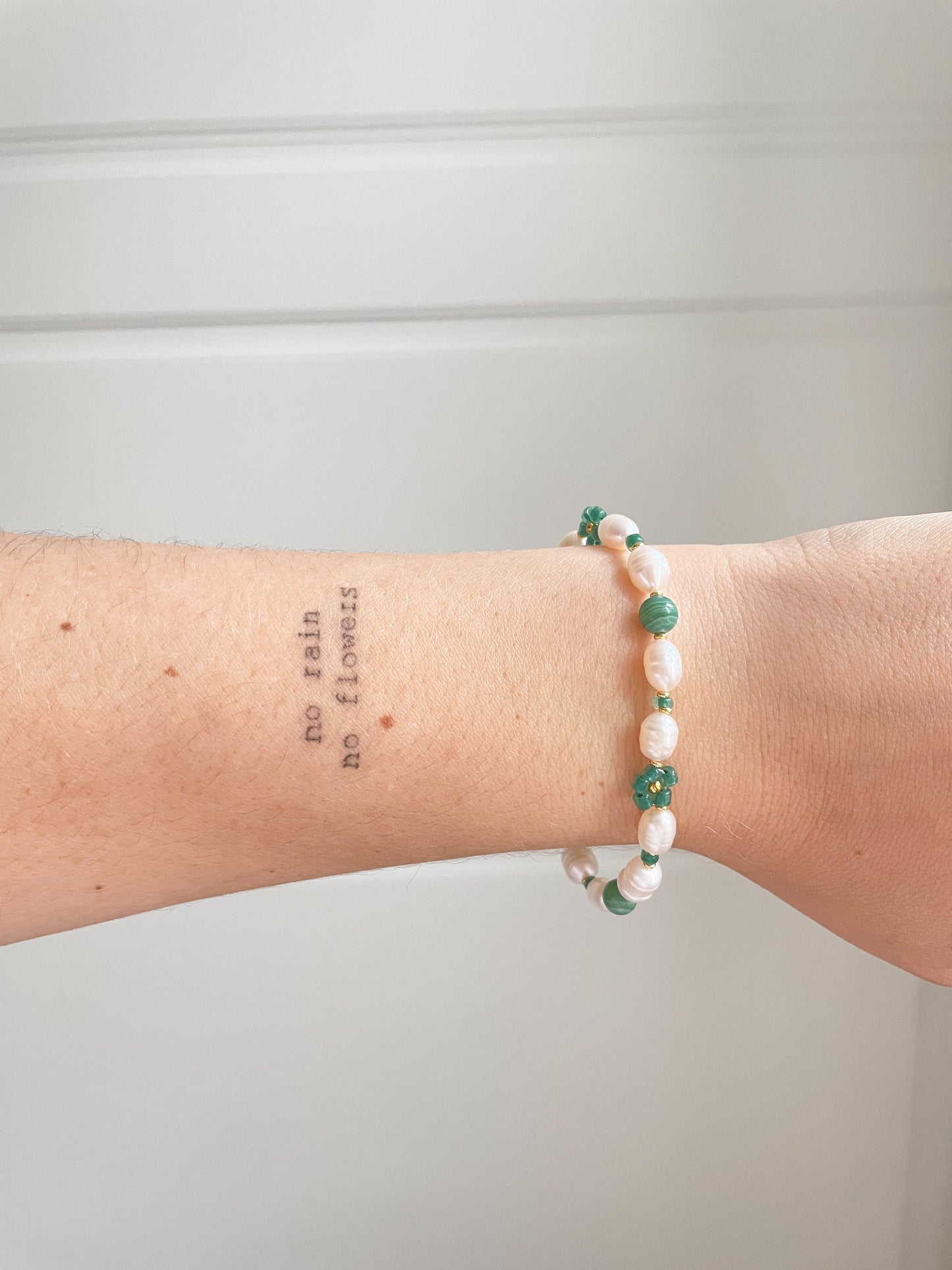 Freya Pearl Green Flower Beads Bracelet