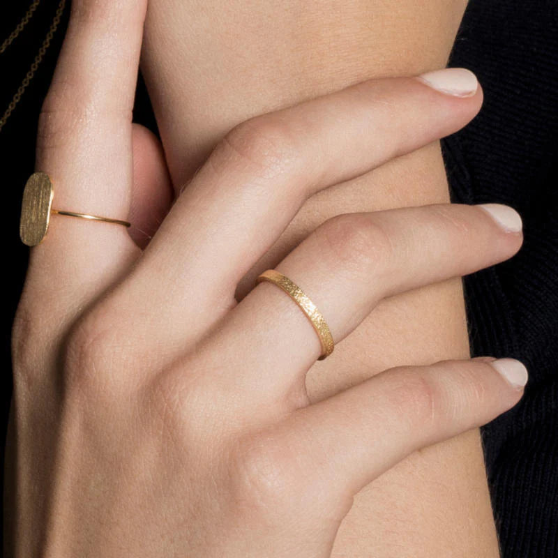 sterling silver 18kt gold-plated thin band ring