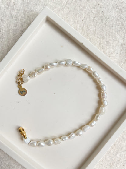 Thin Pearl Bracelet