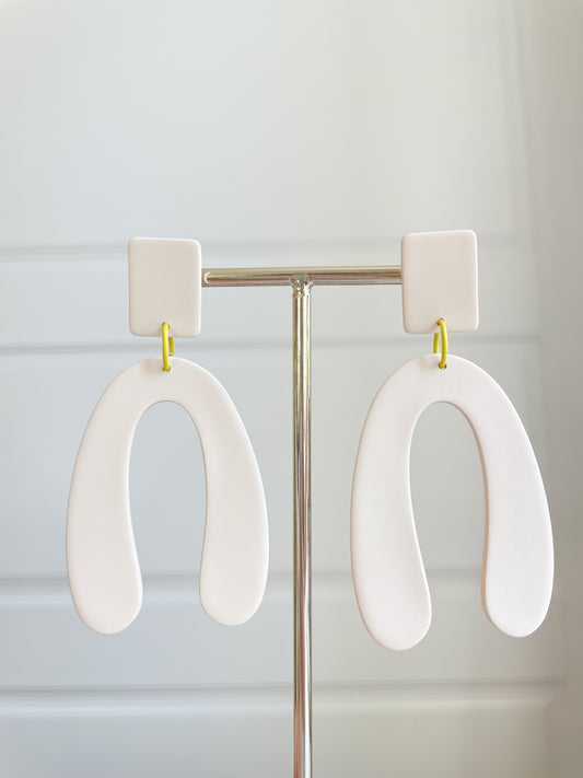 Statement Arch Off White Earrings