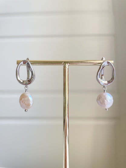 Sienna Coin Pearl Earrings