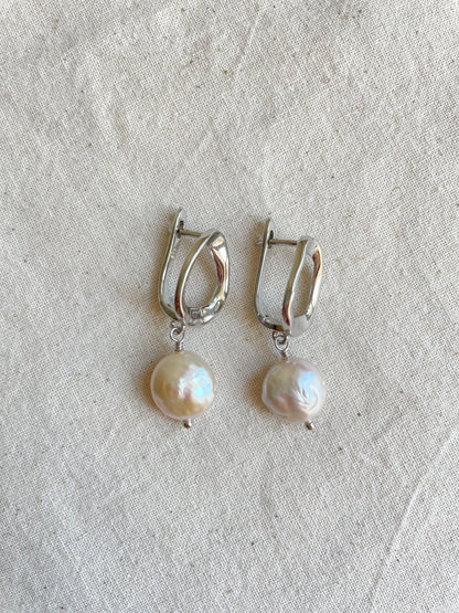 Sienna Coin Pearl Earrings