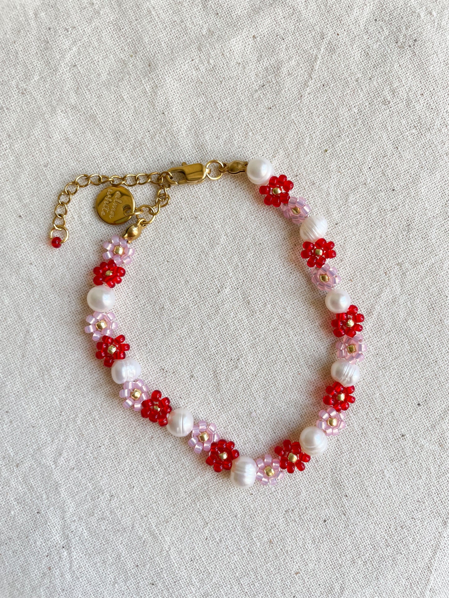 Flora Pearl Pink Flower Beads Bracelet