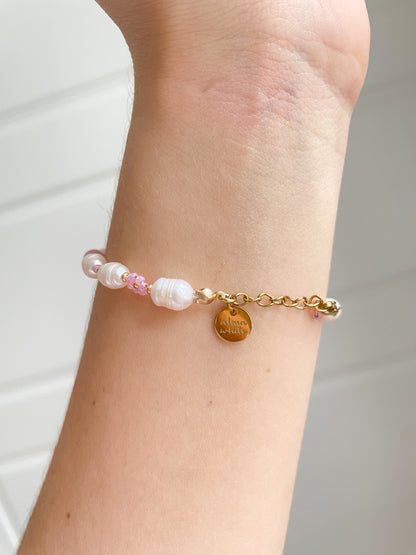 Freya Pearl Pink Flower Beads Bracelet