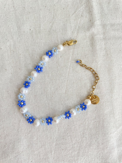 Flora Pearl Blue Flower Beads Bracelet