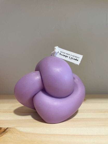 Knot Candle