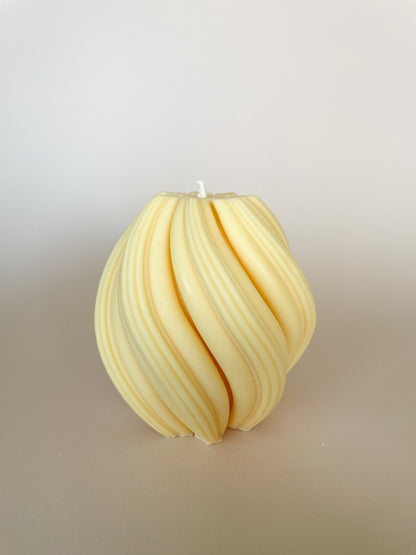 Swirl Candle