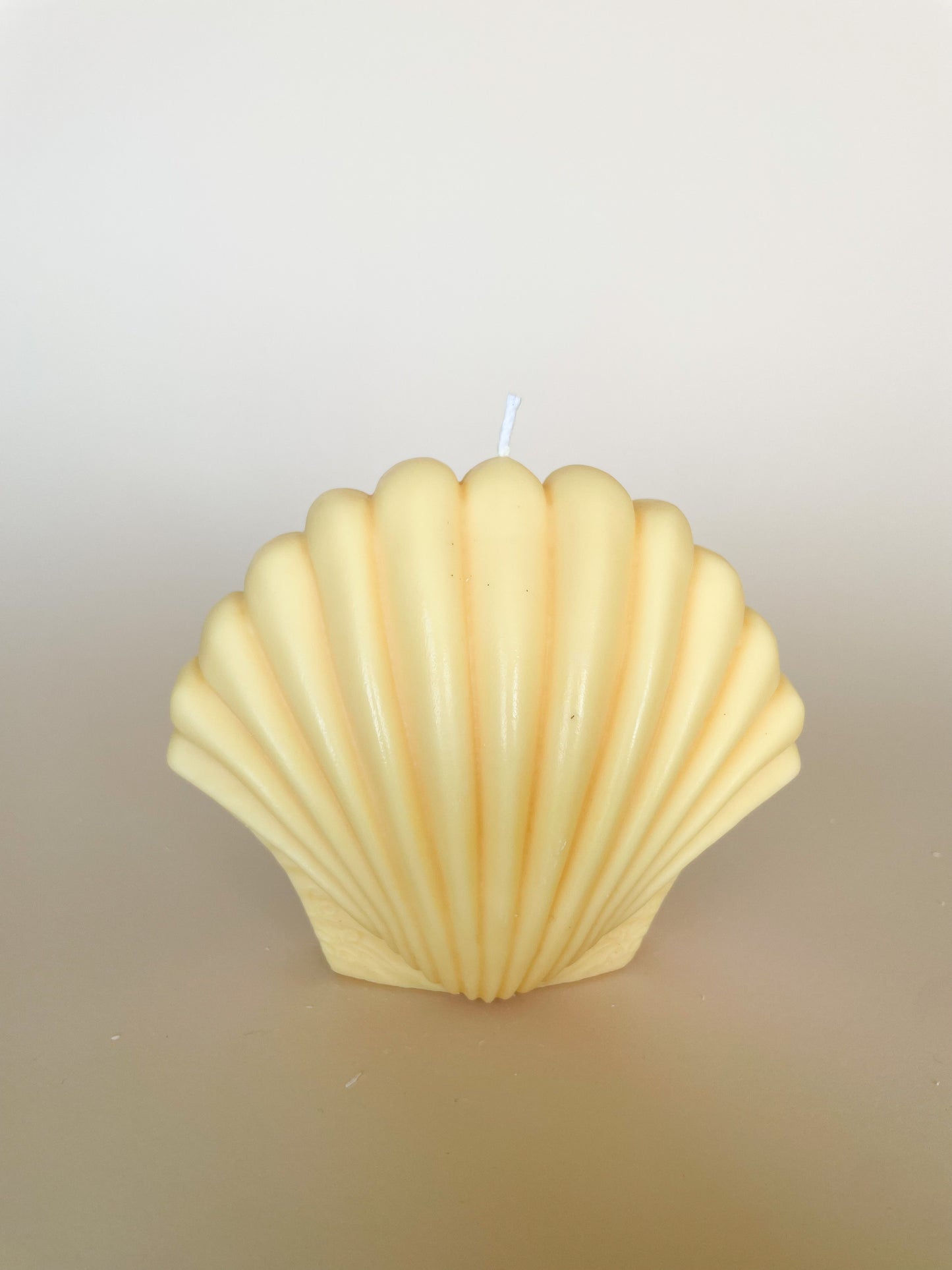 Ariel Candle