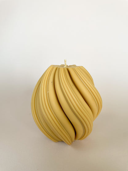 Swirl Candle