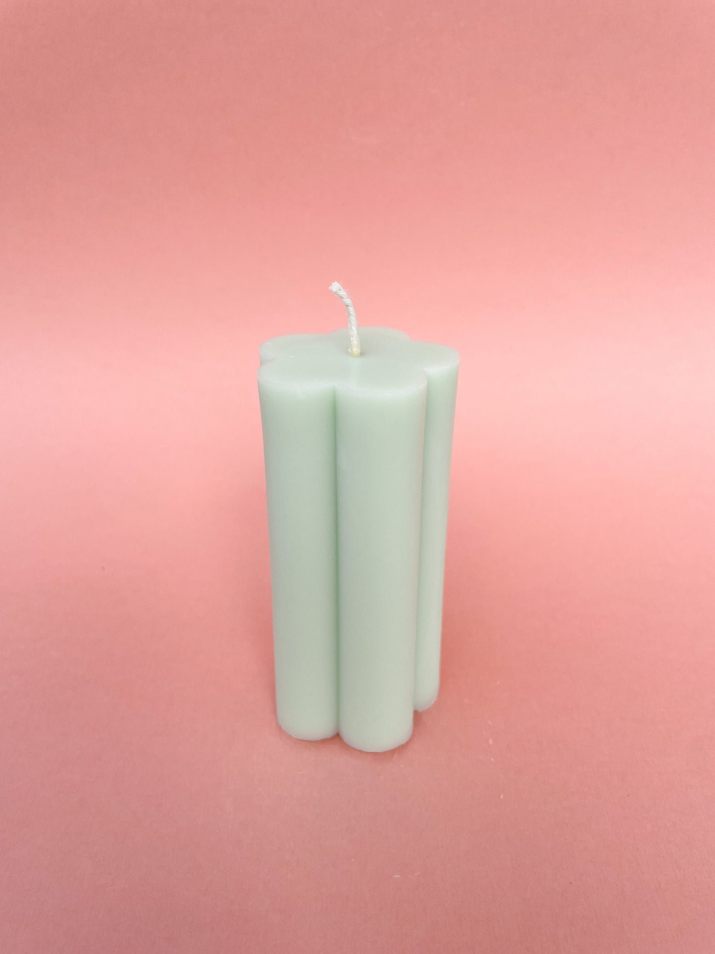 Daisy Candle