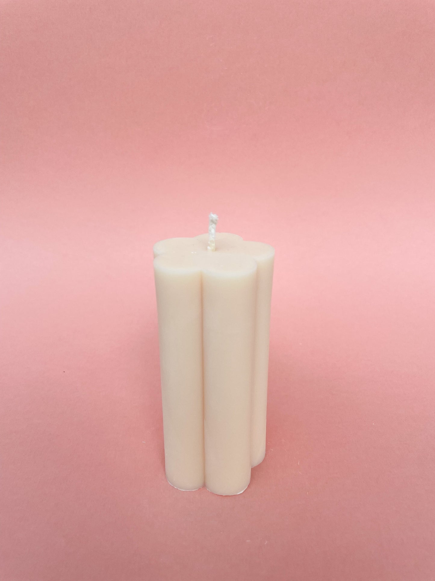 Daisy Candle